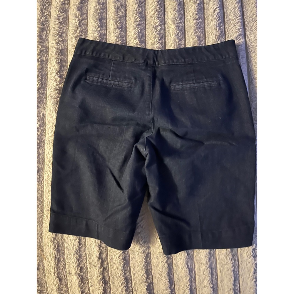 Dockers Womens Dark Wash Denim Bermuda Shorts Size 8 Navy Blue Stretch